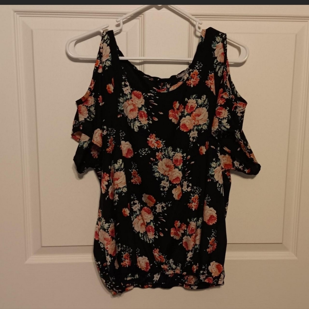 Charlotte Russe black floral blouse with cut out shoulders and stretchy bottom